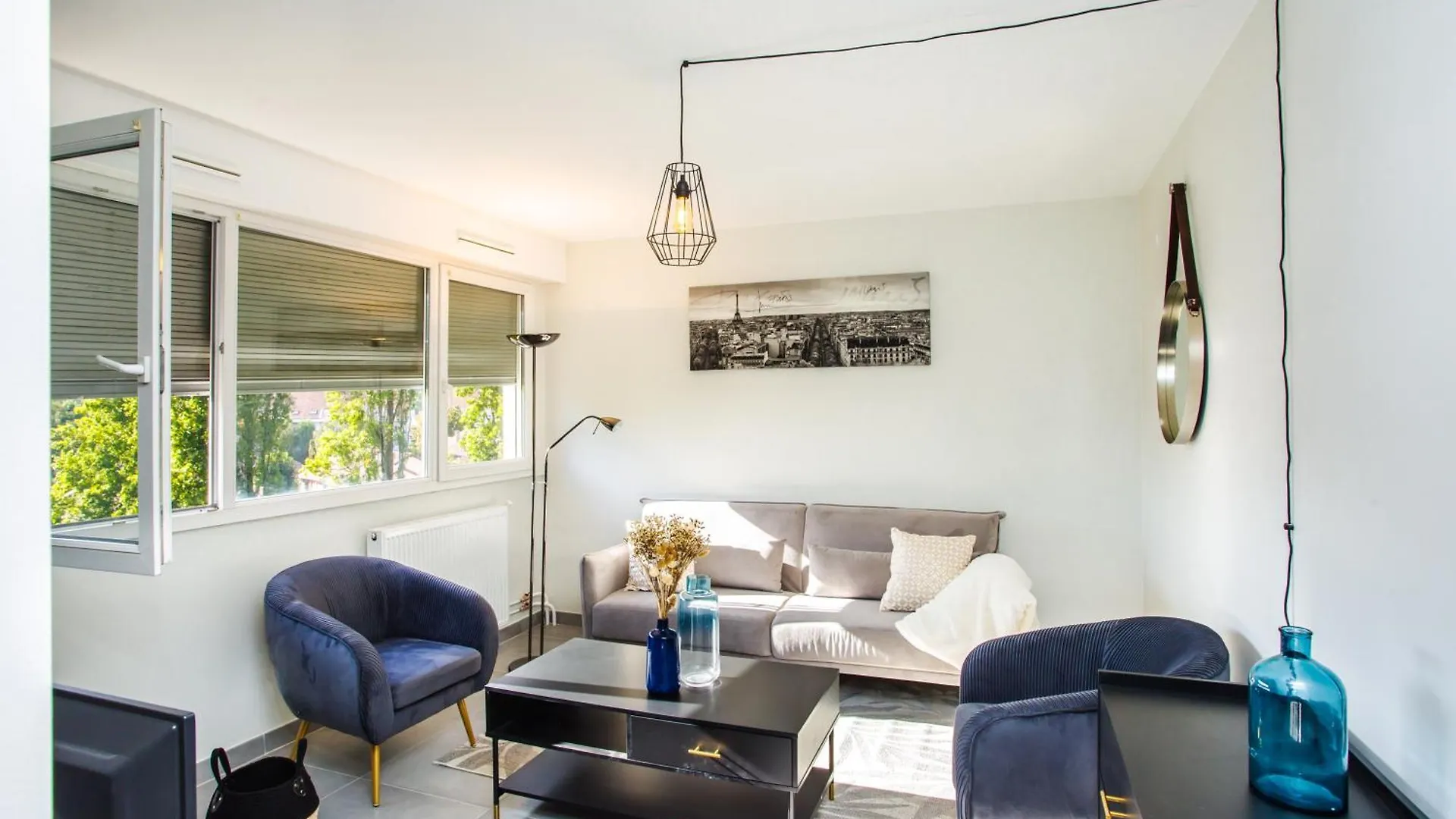 Appartement Neuf Moderne A Louer Ferney-Voltaire Apartment